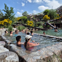Load image into Gallery viewer, Mendoza + Termas de Cacheuta
